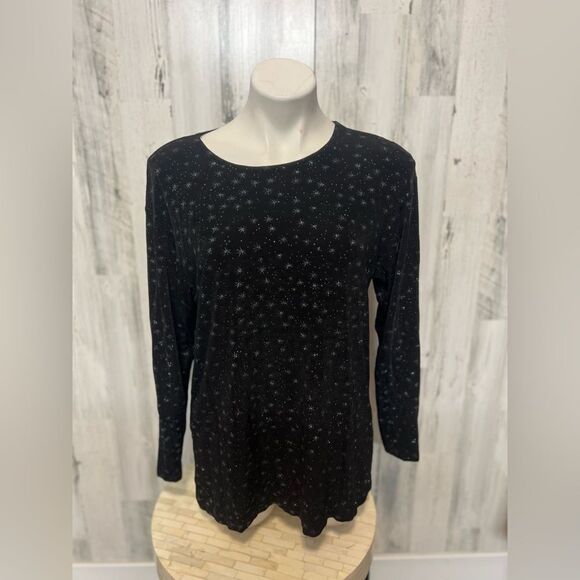 Black Sweater - Picture 3 of 8